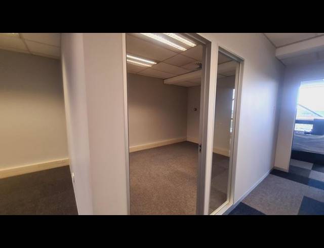 BUSINESS PROPERTY TO RENT IN MENLYN